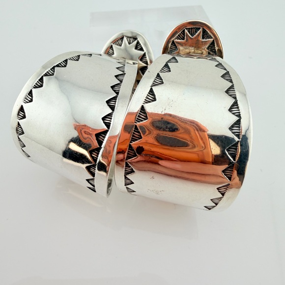 Vintage Native American Style Sterling Silver Wide Tapered Hoops- 21g - Picture 10 of 10